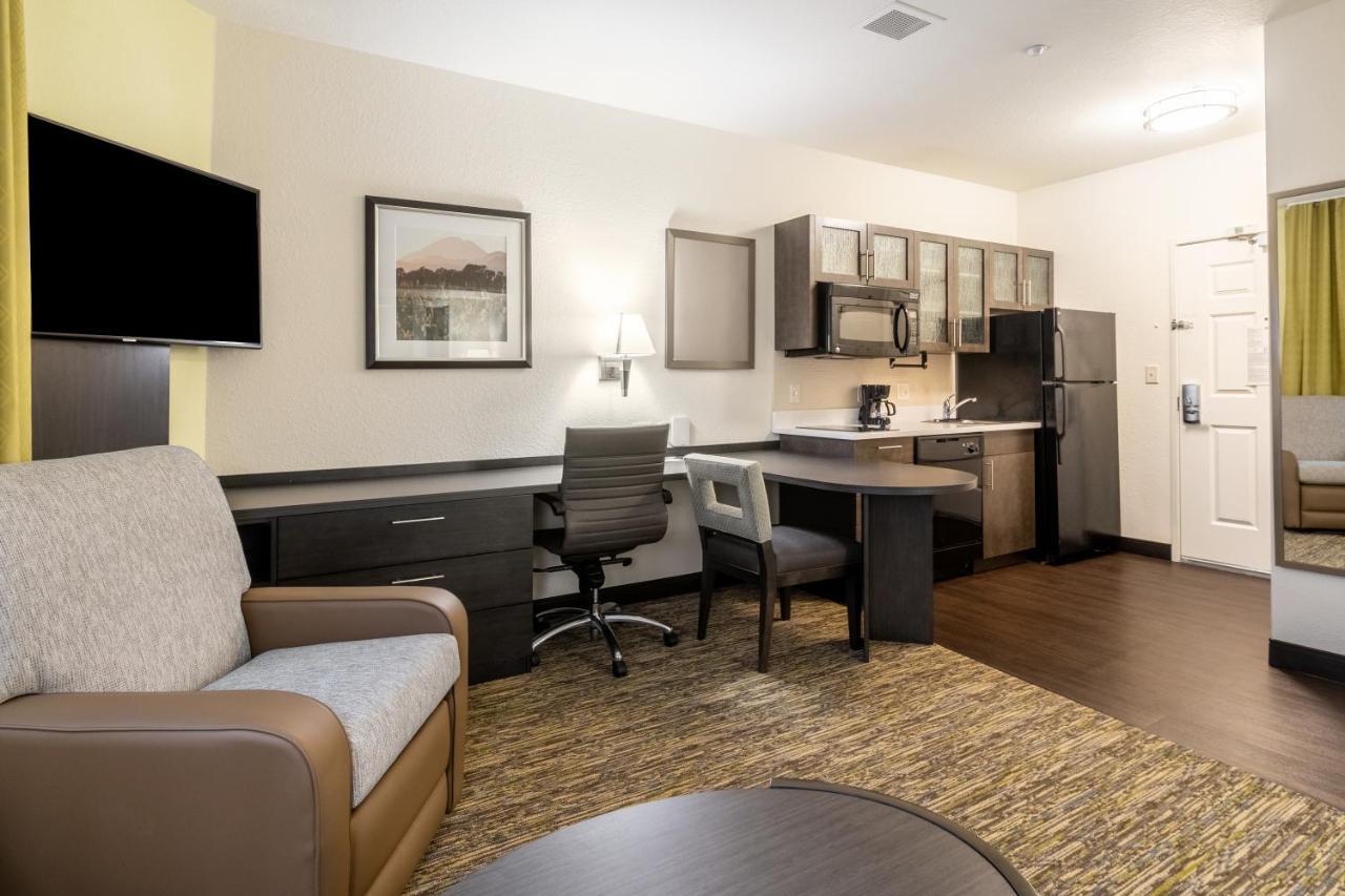 Candlewood Suites Portland Airport By Ihg Екстер'єр фото