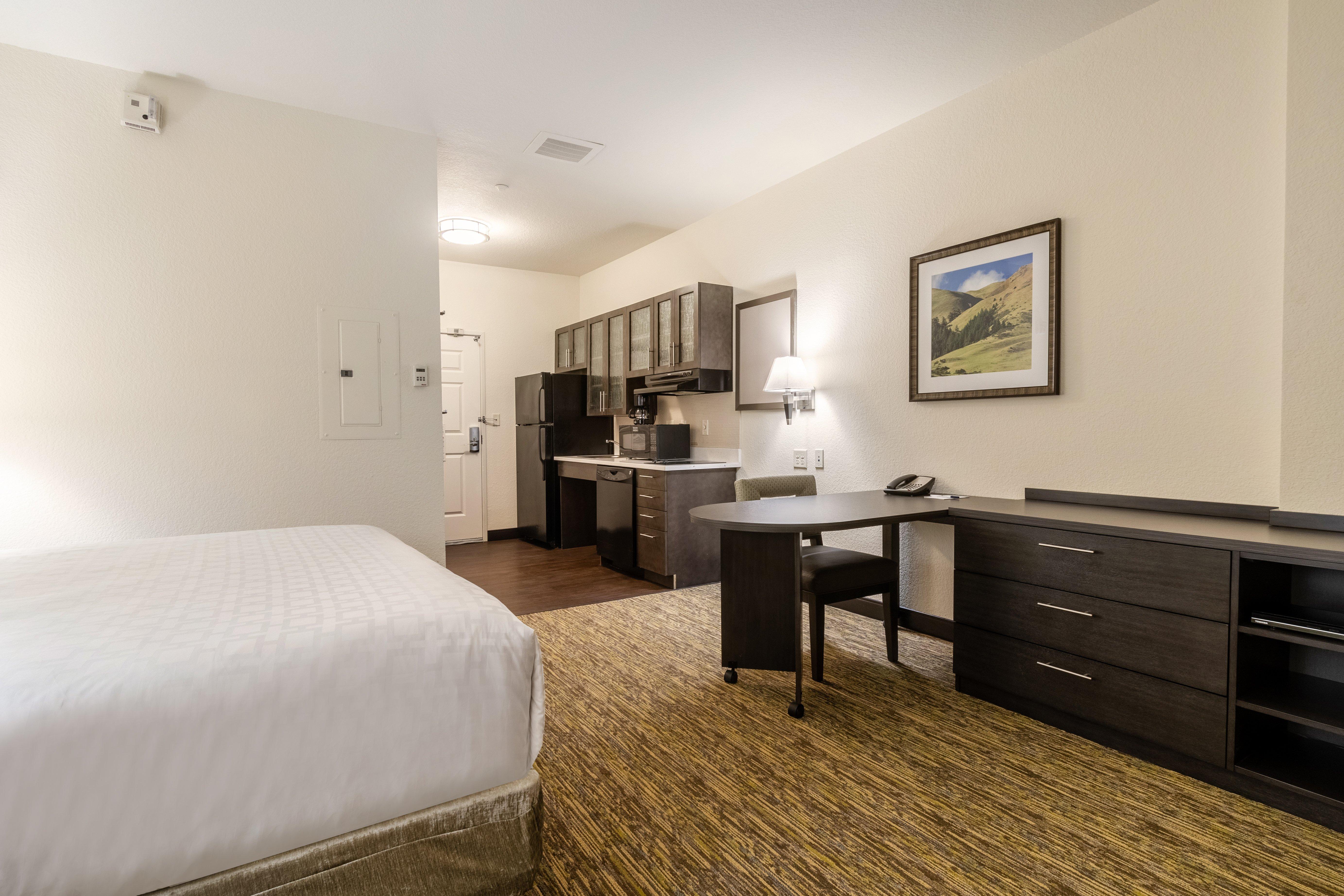 Candlewood Suites Portland Airport By Ihg Екстер'єр фото