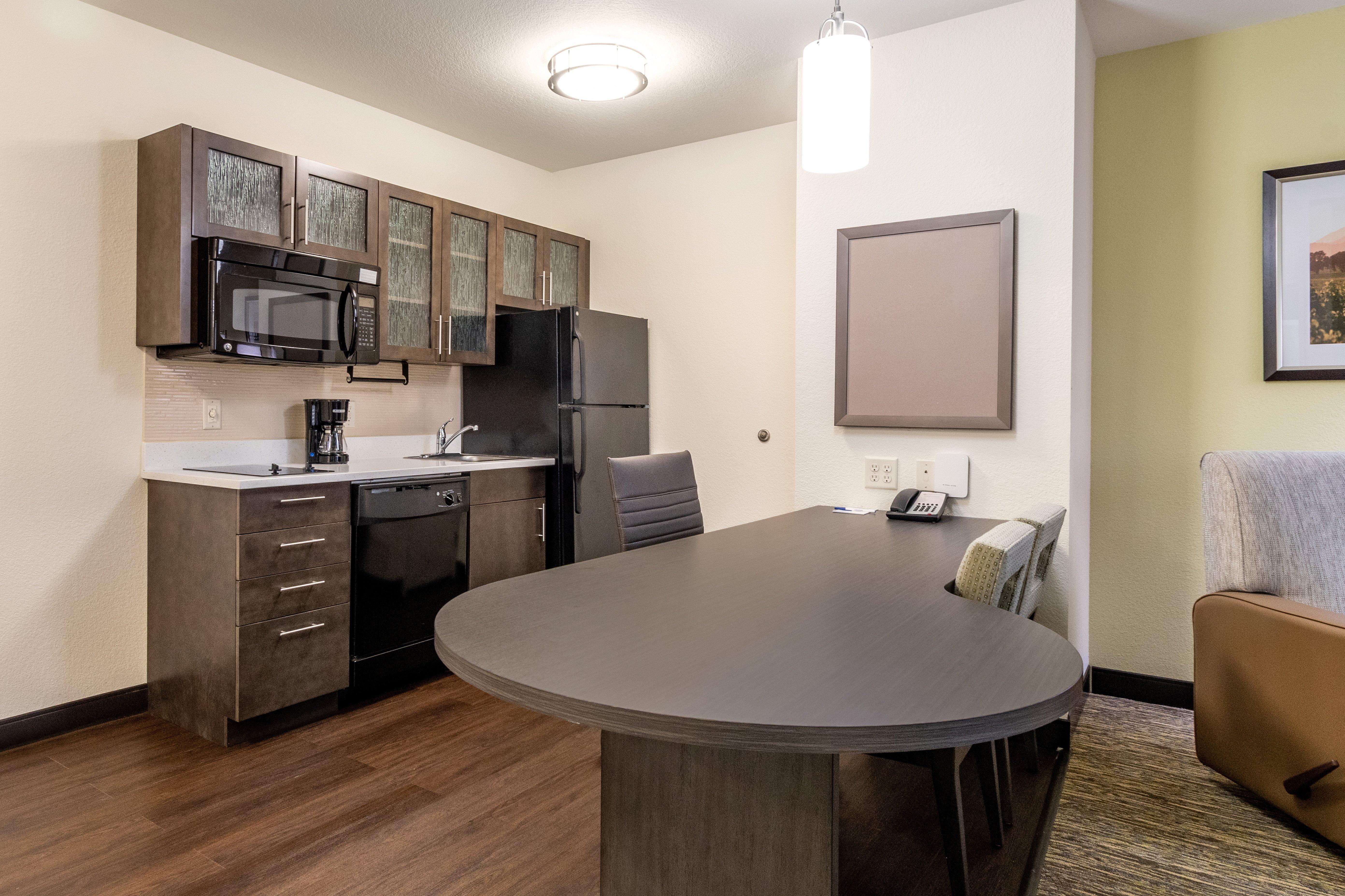 Candlewood Suites Portland Airport By Ihg Екстер'єр фото