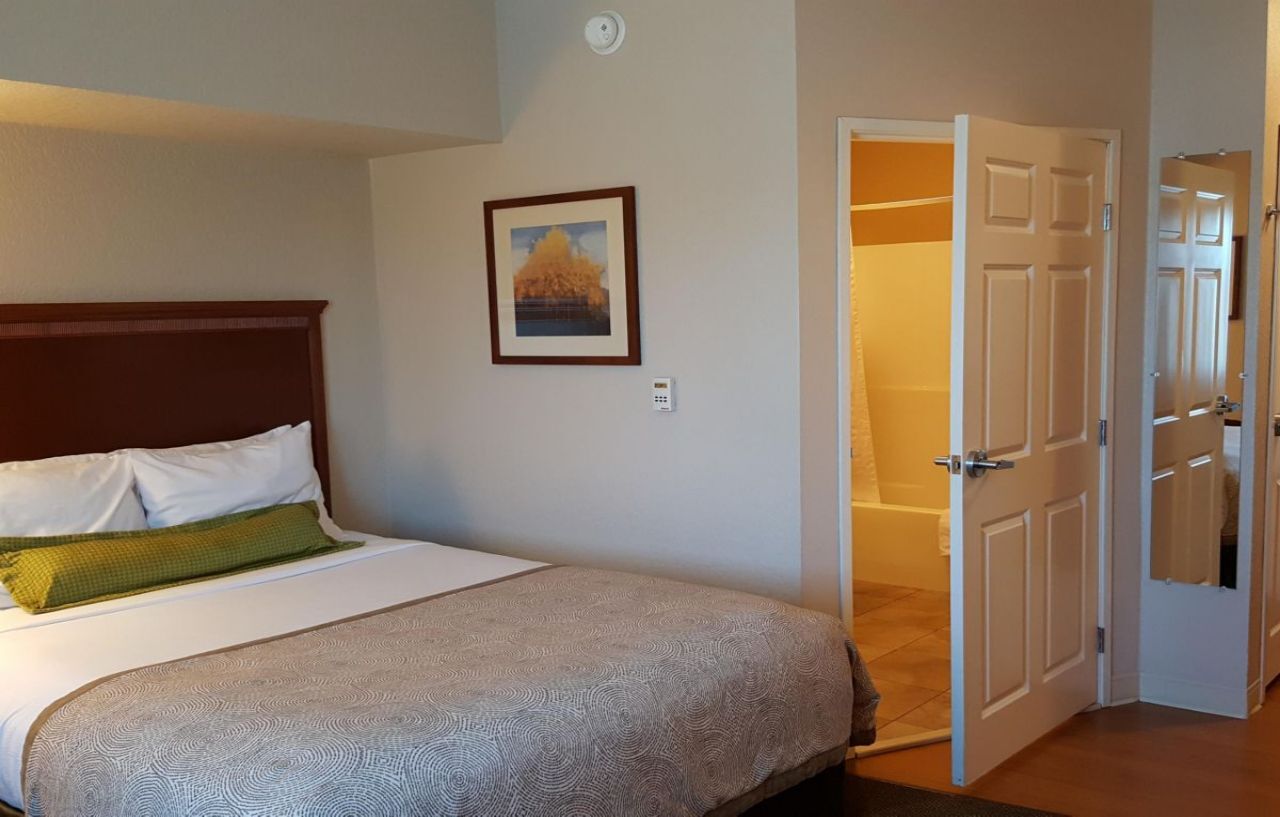Candlewood Suites Portland Airport By Ihg Екстер'єр фото